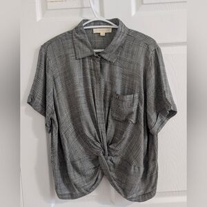 LOVESTITCH Black White Glen Plaid Twist Front Blouse Short Sleeve Button Up L